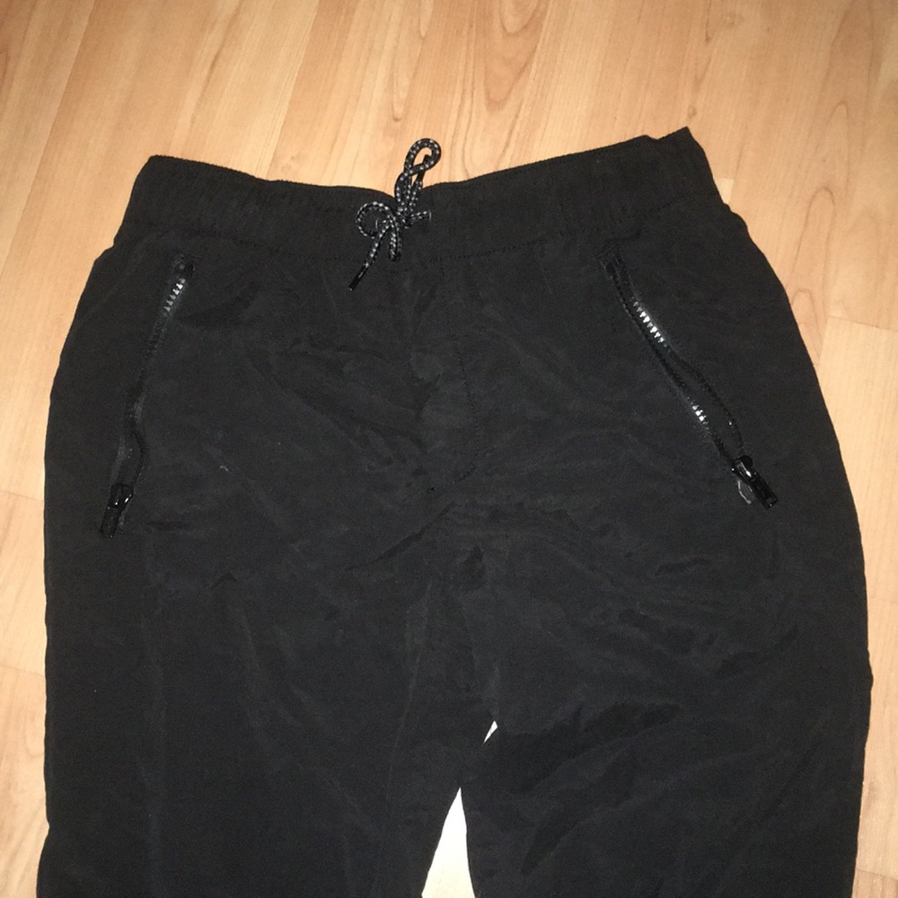 Black old navy pants